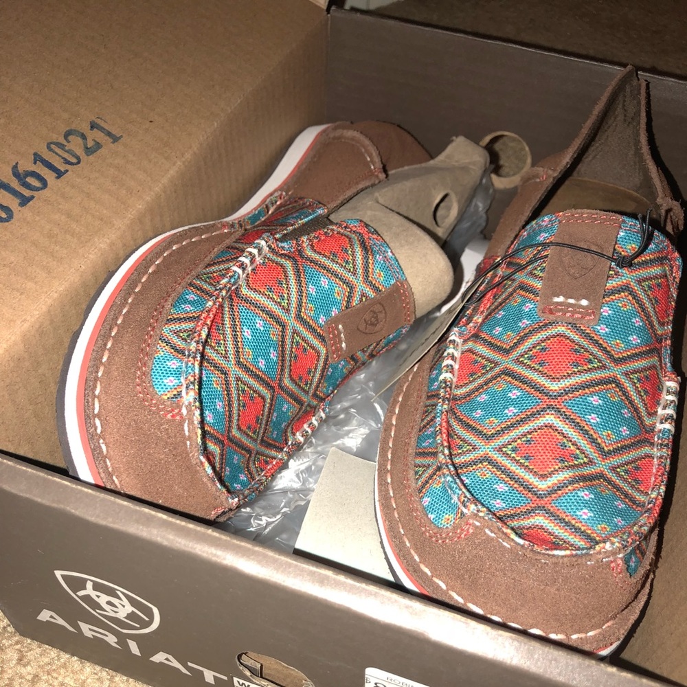 ariat shoes